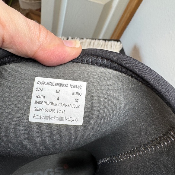 Bogs Kids Rain & Snow Boots - Picture 7 of 7